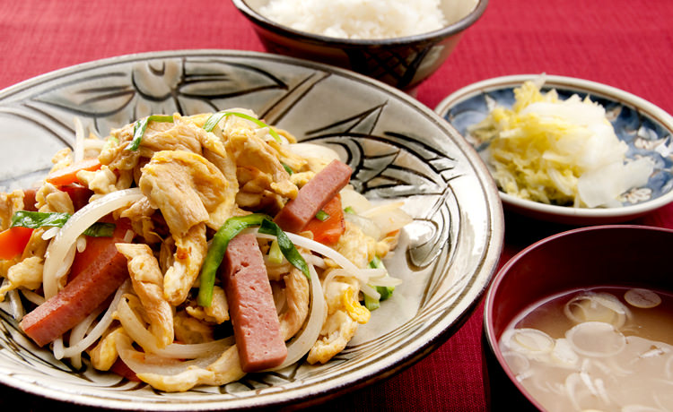 沖縄の伝統料理