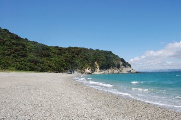 美しい地ノ島ビーチ