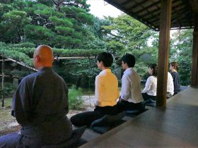 社内イベント_坐禅_夜空の坐禅_京都