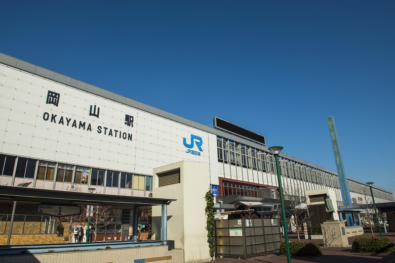 JR岡山駅