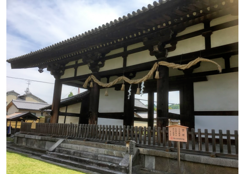 東大寺の転害門