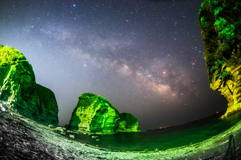 鵜原海岸の夜景