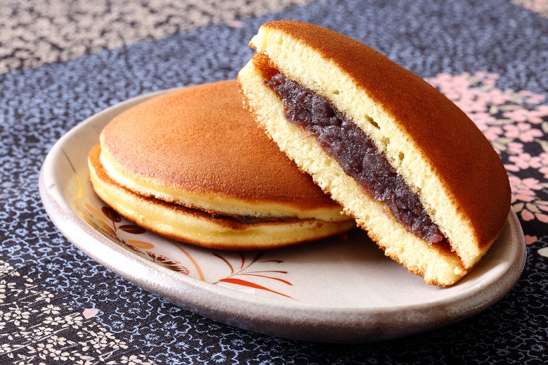 季節の和菓子と静岡茶