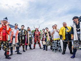 IKUSAが仕掛ける楽しいアクティビティ「チャンバラ合戦」