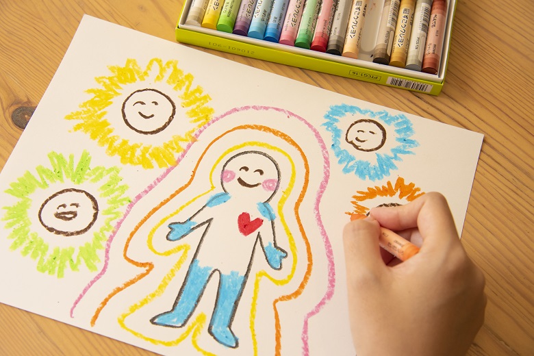 おとなの図工クラブでは絵のうまい下手は問題ではない