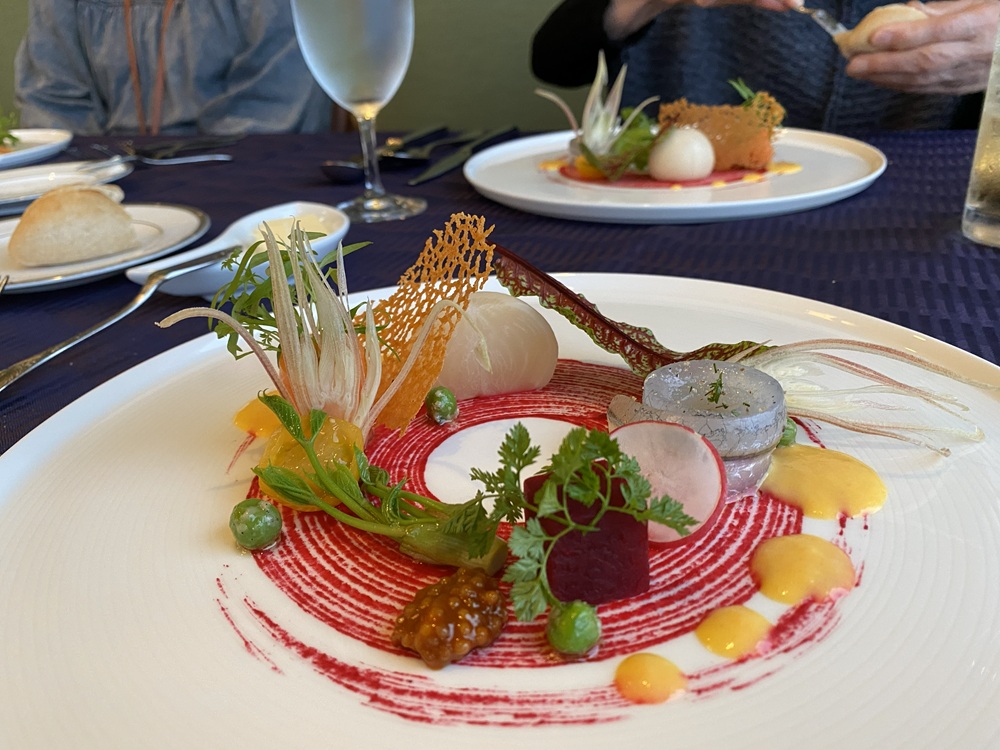 「ボヌール」でフレンチのフルコース